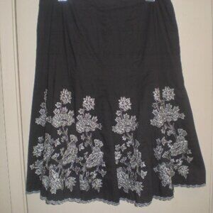 Women's Tahari Black Cotton A-LIne Skirt White Floral Embroidery Size 8